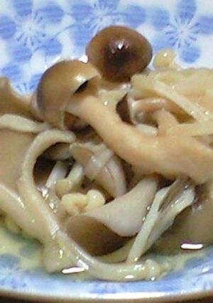 キノコのマリネ-レシピのメイン写真