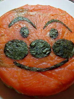 アンパンマン風サーモン寿司ケーキ-レシピのメイン写真