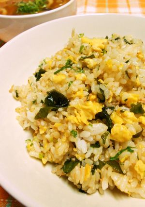 鮭フレークとわかめで和チャーハン-レシピのメイン写真