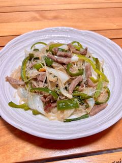 余り物で♪ お肉とピーマンの春雨炒め-レシピのメイン写真