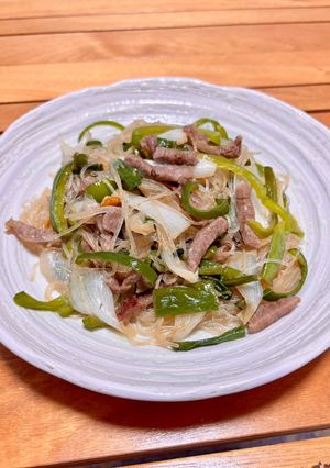 余り物で♪ お肉とピーマンの春雨炒め-レシピのメイン写真