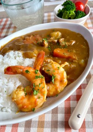 お昼はエビカレー♪-レシピのメイン写真