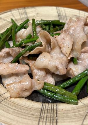 【簡単】豚肉とにんにくの芽炒め-レシピのメイン写真