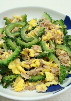 ツナとゴーヤのあざやかチャンプル-レシピのメイン写真
