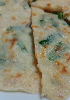 ニラ×粉でヒラヤチー（沖縄風チヂミ？）-レシピのメイン写真