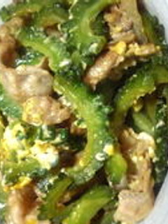 簡単♪美味しい♪ゴーヤと豚肉の炒め物-レシピのメイン写真