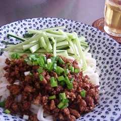 รูปของ スパイシーじゃじゃ麺