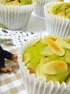 卵不使用!!抹茶ホワイトチョコマフィン♪-レシピのメイン写真