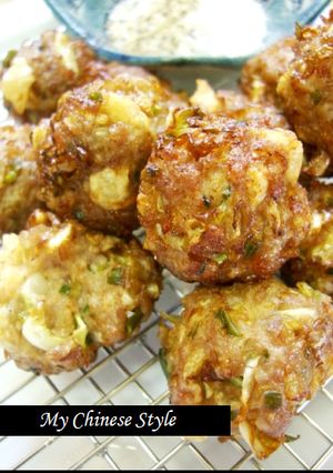 塩胡椒で食べる香ばしい中華肉団子♪-レシピのメイン写真