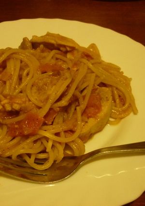 ニンニクとチキンのトマトソーススパゲティ-レシピのメイン写真