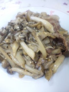 きのこと豚肉の炒め物-レシピのメイン写真