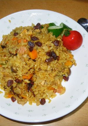 フライパンで作るソース・カレー味ピラフ-レシピのメイン写真