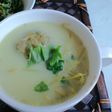 あじ団子入り豆乳カレースープ