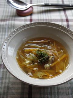 簡単!椎茸と根菜のジュリエンヌスープ-レシピのメイン写真