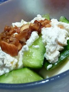 食べるラー油で冷奴-レシピのメイン写真