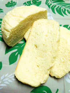 焼けたよo(≧∀≦)o 炊飯器で白パン-レシピのメイン写真