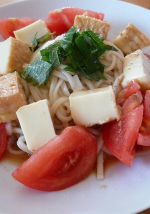 ランチに❤ごまトマうどん-レシピのメイン写真