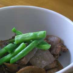 รูปของ 牛肉とごぼうの炒め物