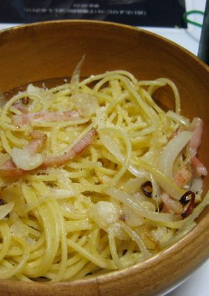 たっぷりチーズでペペロンチーノ-レシピのメイン写真