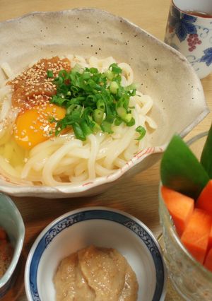 卵とたたき梅干しの冷やしうどん＾＾-レシピのメイン写真