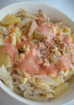 ツナとポテトの洋風卵丼-レシピのメイン写真