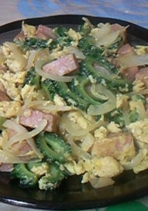 簡単うぉいすぃゴーヤスパムちゃんぷるぅ！-レシピのメイン写真