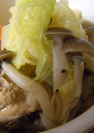 あけぼのさけ缶と材料３つ☆簡単☆さけ鍋-レシピのメイン写真