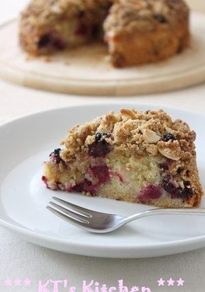 林檎とブラックベリーのクランブルケーキ-レシピのメイン写真