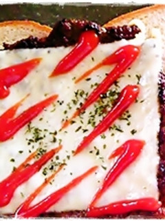 残ったハンバーグのタネを朝食パンに♪-レシピのメイン写真