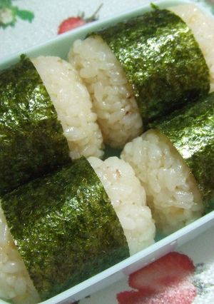 めんつゆで作る。。おにぎり-レシピのメイン写真