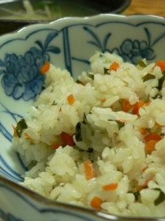 炊飯器でお手軽♪しらすワカメご飯-レシピのメイン写真