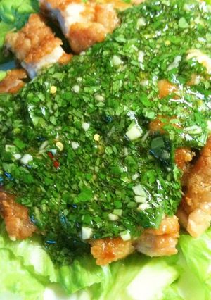 鶏の唐揚げ　モロヘイヤソース-レシピのメイン写真