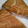 簡単♪冷凍ポテトで『ホットサンド』