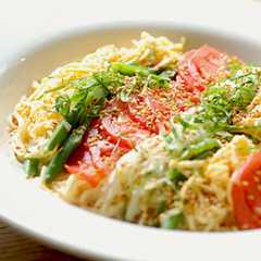 รูปของ 冷やし中華