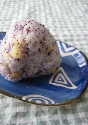 ゆかりの天かすおにぎり-レシピのメイン写真