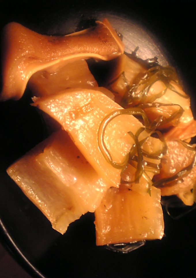 圧力鍋：豚のミミガーと大根と昆布の煮物-レシピのメイン写真