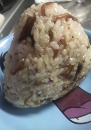 生姜昆布と鰹節のおにぎり♪♪-レシピのメイン写真