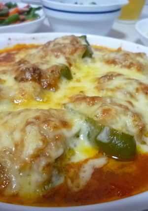 オーブンで!ピーマンの肉詰めチーズのせて-レシピのメイン写真