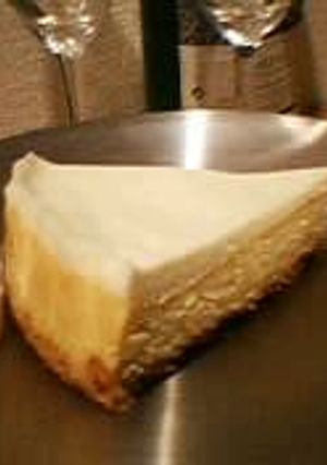 コクうま☆サワークリームトップチーズケーキ-レシピのメイン写真