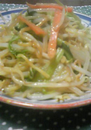 焼きそばは麺から炒めて野菜はあとでね！-レシピのメイン写真