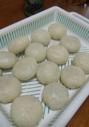 お盆に　茹でまんじゅう-レシピのメイン写真