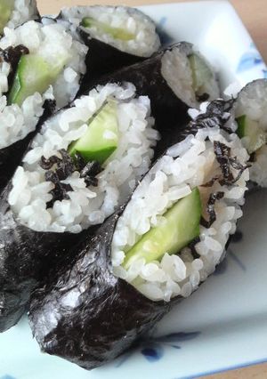 最強 塩昆布のり巻き かっぱ巻き♪-レシピのメイン写真
