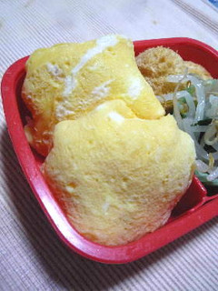 鰻タレ味のそぼろの入った 卵おむすび-レシピのメイン写真