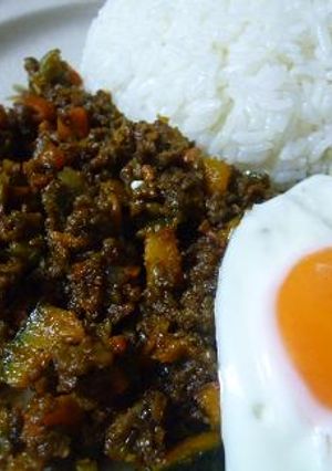 野菜たっぷりカレーより好き?ドライカレー-レシピのメイン写真