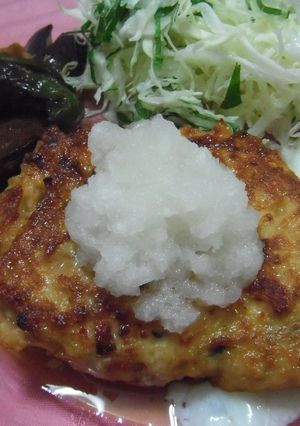 鶏と豆腐のふんわりバーグ-レシピのメイン写真