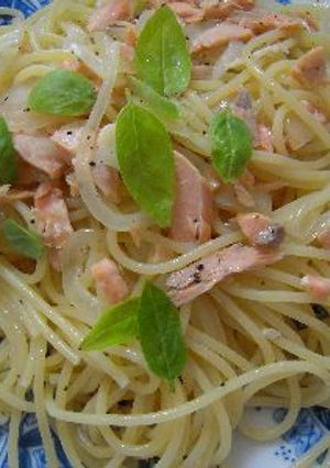 サーモンと玉ねぎのスパゲティ-レシピのメイン写真