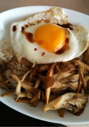簡単★まいたけバター丼-レシピのメイン写真