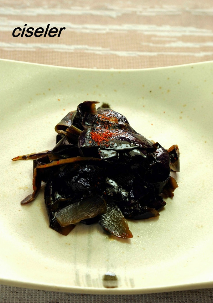 茄子の皮のキンピラ-レシピのメイン写真