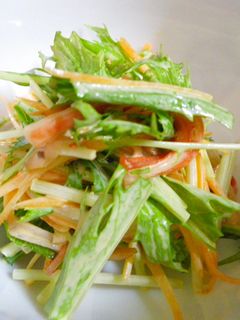 水菜とカニカマのマヨネーズ和え豆板醤風味-レシピのメイン写真