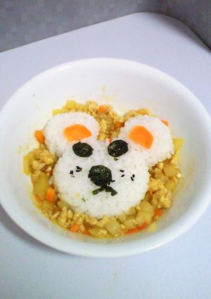 初★デコカレー　くまさんのつもりが…-レシピのメイン写真
